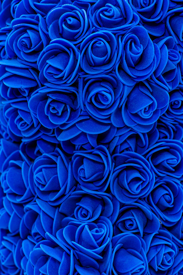 A close up view of the foam roses in navy